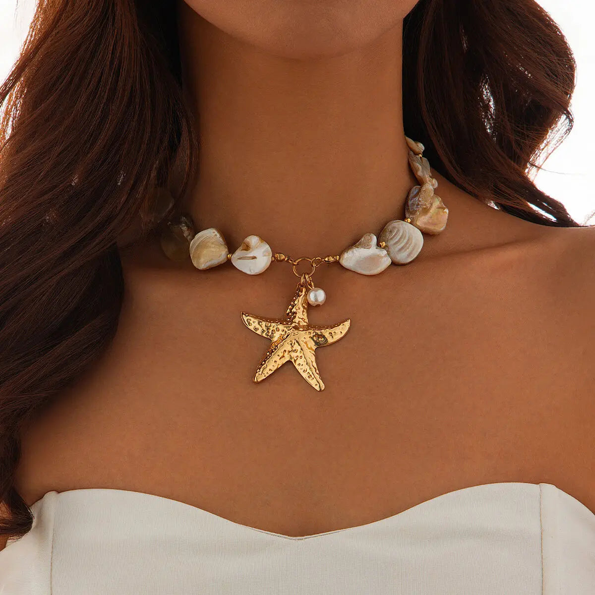 KunJoe Beach Large Gold Color Starfish Pendant Necklace for Women Vintage Short Choker Necklace Collar Chain Jewelry on the Neck